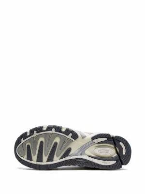 Adidas Response CL Bad Bunny "Wonder White"