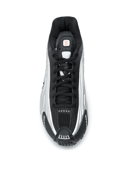 Nike Shox R4 Black Light Crimson