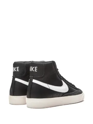 Nike Blazer Mid 77