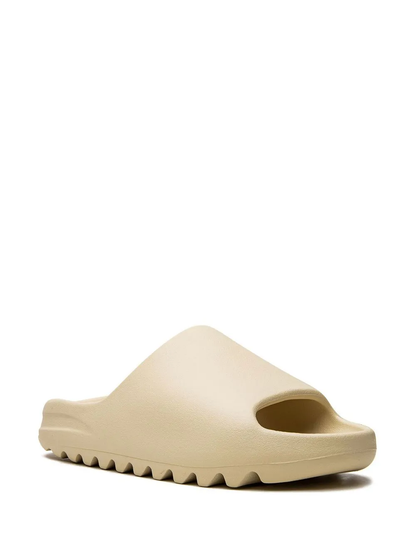 Adidas Yeezy  ´Bone (2022 Restock)´