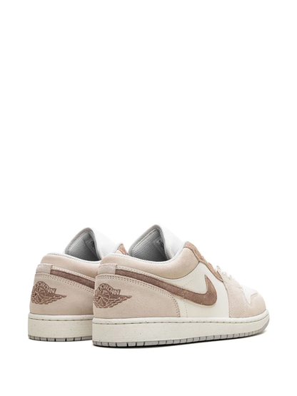 Air Jordan 1 Low Legend Light Brown