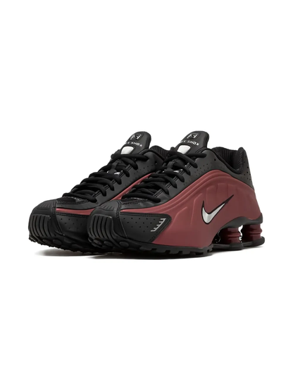 Nike Shox R4 Black Team Red