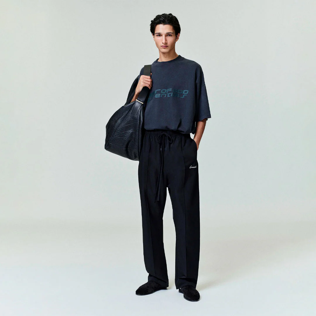 Fear of God Essentials Tee 90s Vintage Black